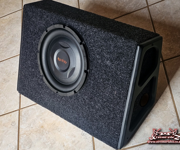 Landrover Defender Subwoofer 